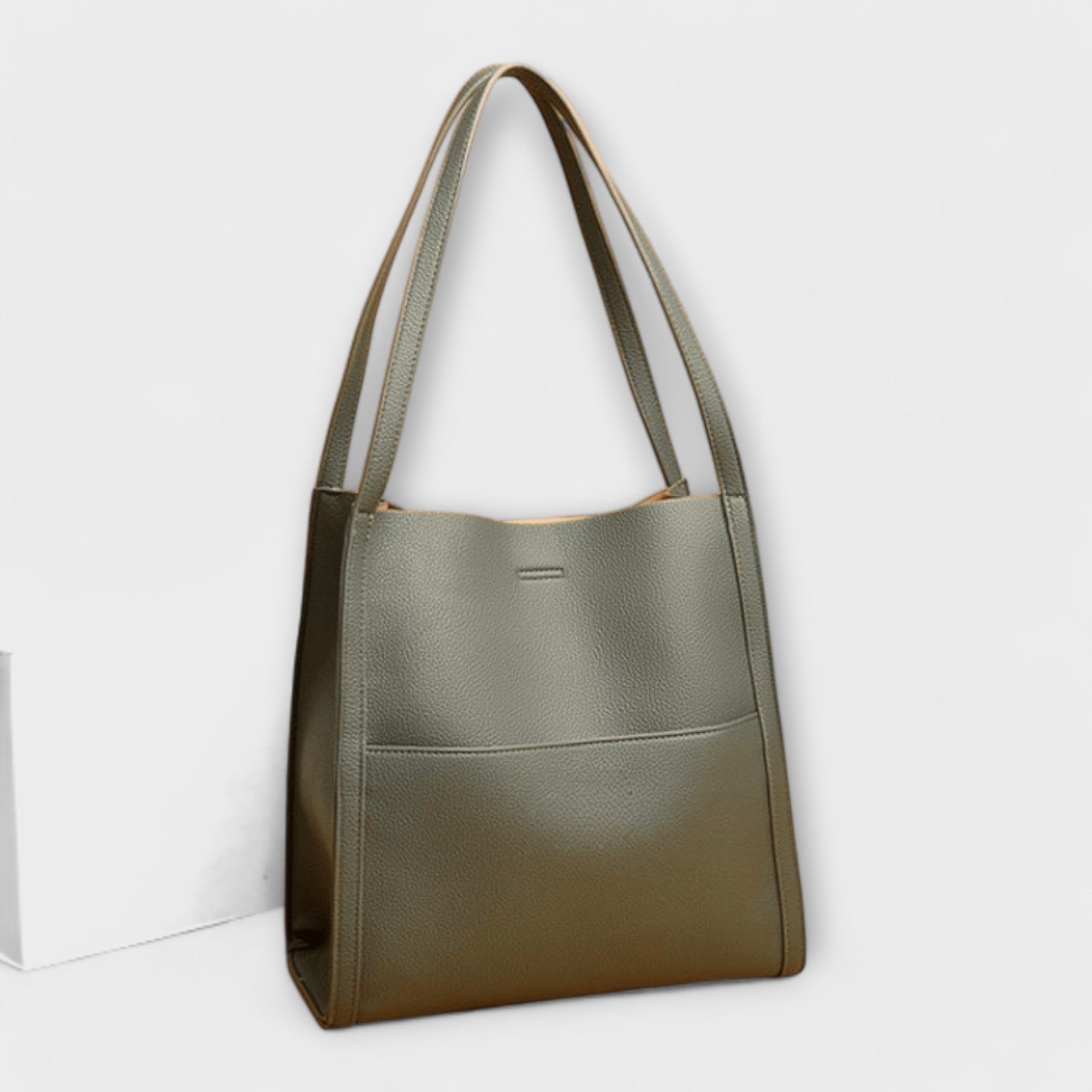 Olivia - Handgefertigte Lederhandtasche