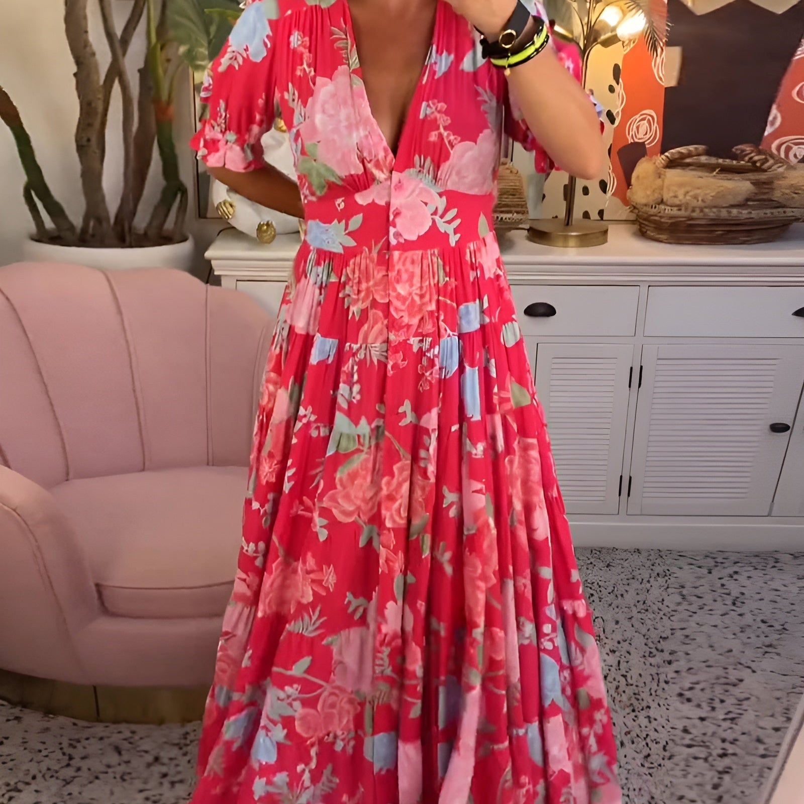 Carine | Kleid mit V-Ausschnitt und Blumenmuster