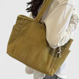 Angelique | Elegante Tote Bag