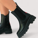Sylvie™ | Charaktervolle Stiefeletten mit Herz