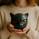NyxCharm - Mystische schwarze Katzenkopfs Skulptur